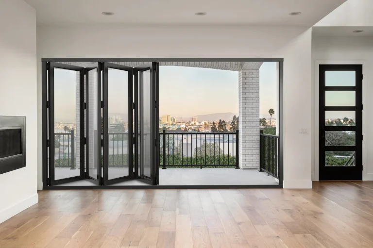 Home 8 Folding-glass-door