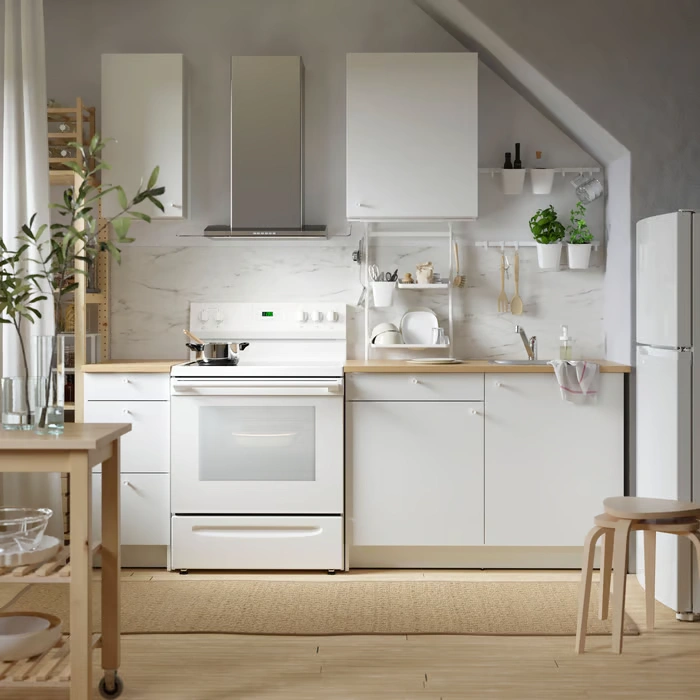 IKEA Kitchen Reviews: What Customers Are Saying and Why Custom Cabinets Might Be a Better Choice 3 IKEA Kitchen Cabinets 1
