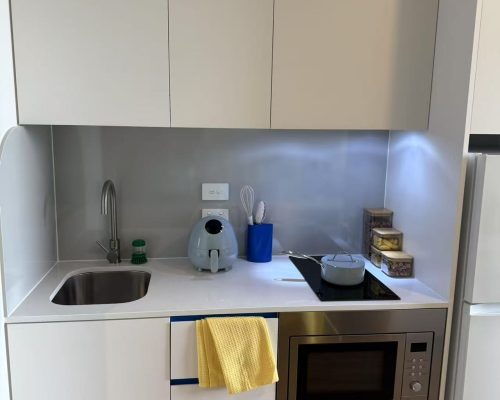 308 Sets Sydney Student Apartment Whole House Custom 1 Custom kitchen cabinet in a Sydney student apartment with modern appliances.